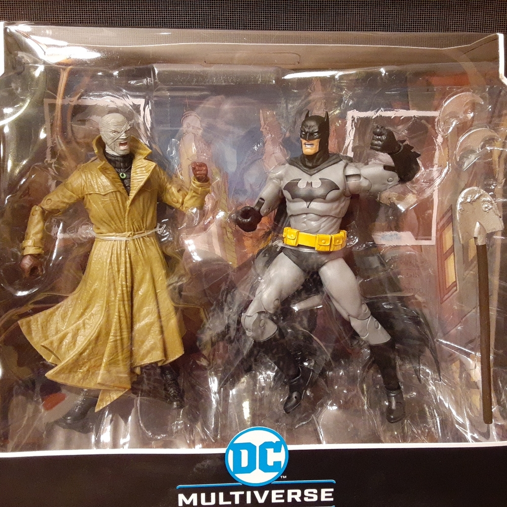 DC Multiverse Batman vs Hush 2 figure